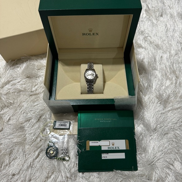 ROLEX Lady Datejust STAINLESS STEEL - Picture 5 of 6